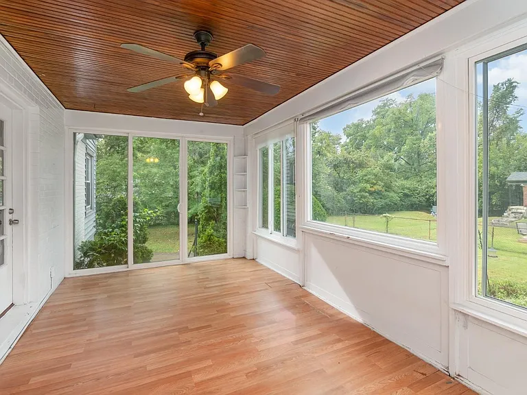 7620 Montgomery Rd — Photo 5