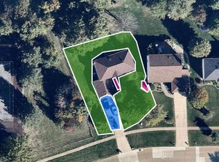 18472 Admiralty Dr, Strongsville, OH