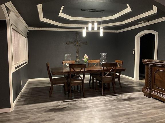 5th image of 501 Cedar Ave