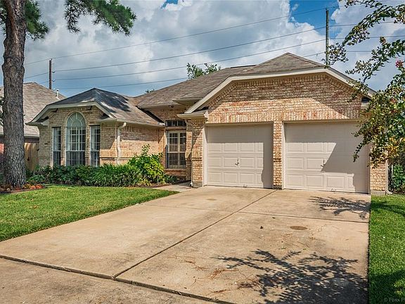 2nd image of 18722 Appletree Hill Ln