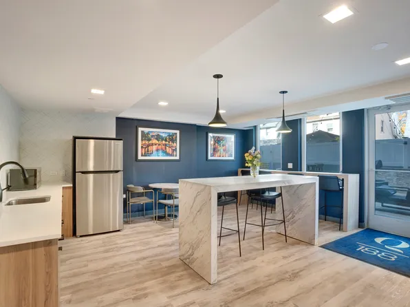 188-11 Hillside Avenue image 9 of 25