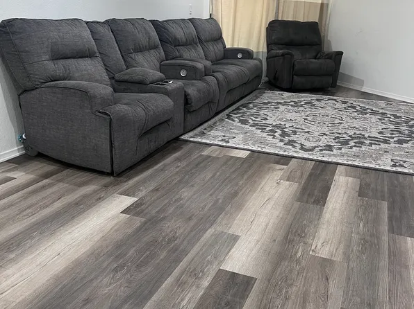 5805 Oak Bend Ln Unit 212, Oak Park, CA 91377