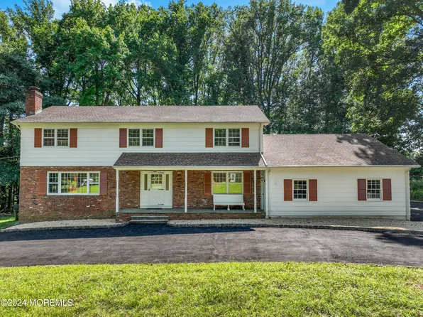 20 Wilshire Way, Holmdel, NJ 07733