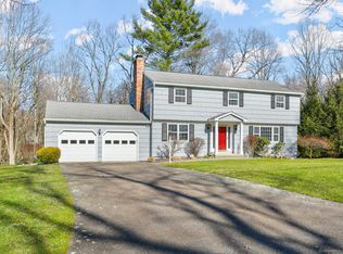 64 Limerick Rd, Trumbull, CT 06611