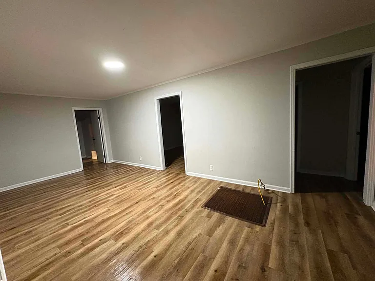 920 N Monroe Ave #5 — Photo 9