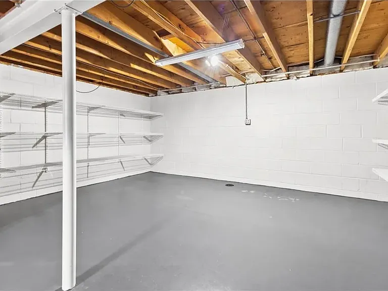 16546 Foliage Ave — Photo 20