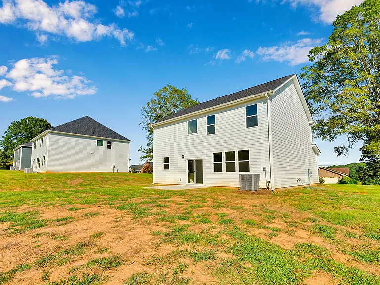 726 Lithia Inn Rd — Photo 46