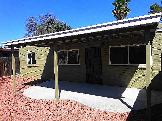 1st image of 3538 E Monte Vista Dr