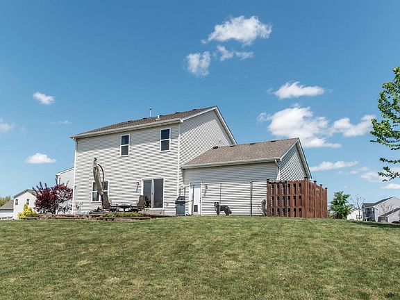 5th image of 431 Stonefield Ct