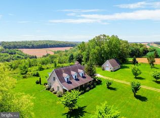 8800 Shenberger Ln, Dallastown, PA 17313