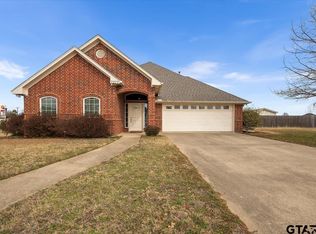 7277 Rockpoint Cir, Tyler, TX 75703