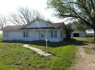 2842 Cosby Rd, Milford, TX 76670