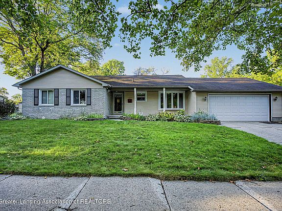 2nd image of 3801 Inverary Dr