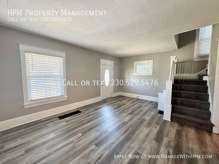 3014 2nd St NW — Photo 2