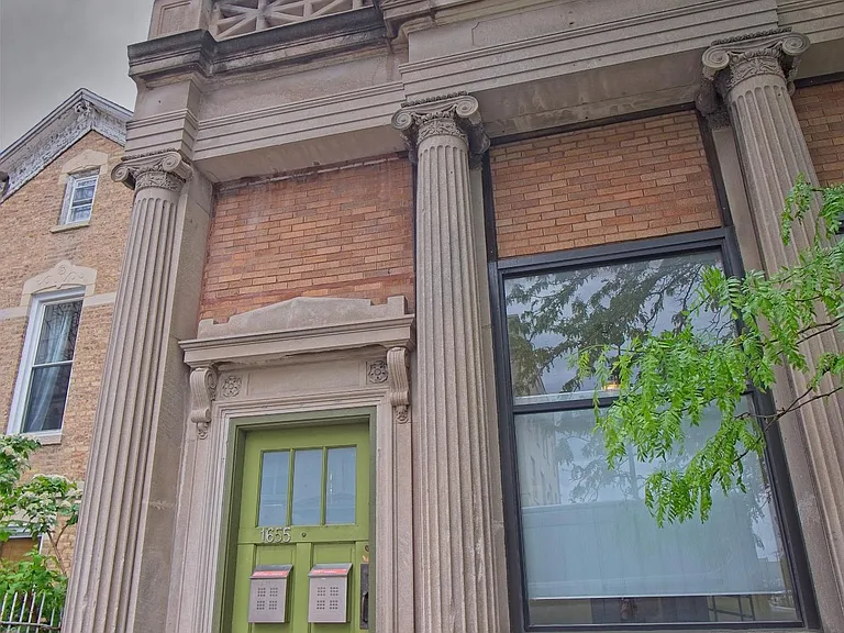Front of unit
