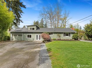 15220 Ash Way, Lynnwood, WA