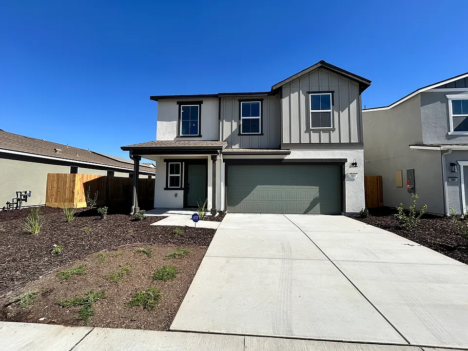 1773 Carson Way