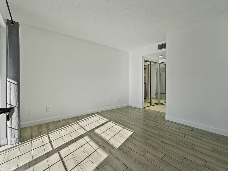 1625 SE Green Acres Cir #Y102 — Photo 12