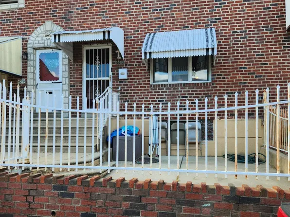 4212 Palmetto St, Philadelphia, PA 19124