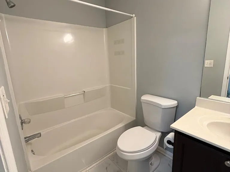 10875 Sherwood Hill Rd — Photo 16
