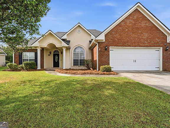 2nd image of 116 Sarakay Cir