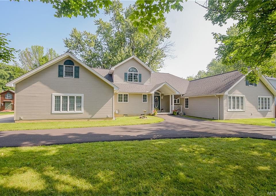 658 Beach Rd, Angola, NY 14006 Zillow