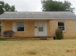 816 N Lee St, Altus, OK 73521