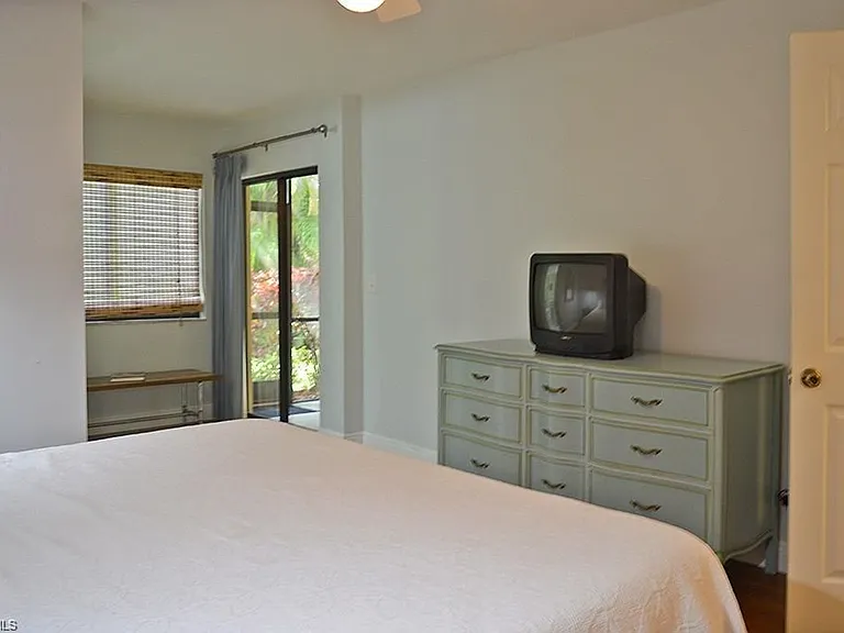 191 Bennington Dr #126 — Photo 7