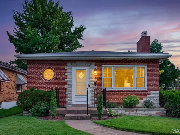 5690 Pernod Ave, Saint Louis, MO 63139