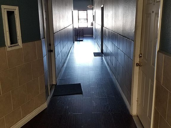 2nd image of 102 W Holt Blvd APT 1