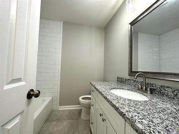 5th image of 5928 Street