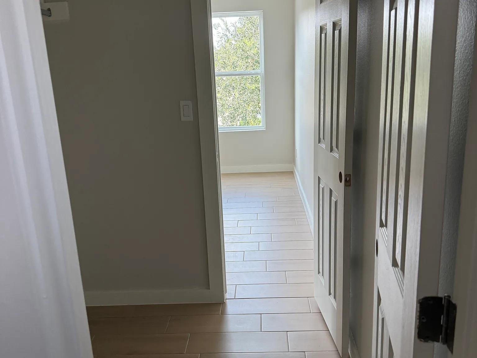 2 bed, 2.5 bath, 1248 sqft, $1,300 — Photo 4