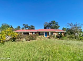 1746 Virginia St, Alford, FL 32420