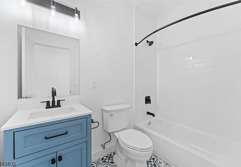 246 Cortlandt St #1 — Photo 7