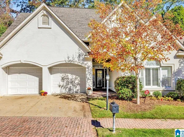 3001 Summerwood Ln, Birmingham, AL 35242