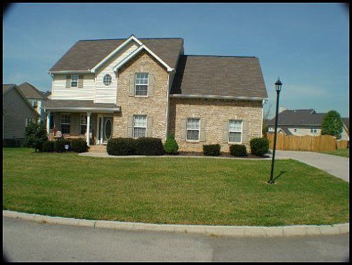 Gorgeous 7 year old home in move-in condition! Come see it today!