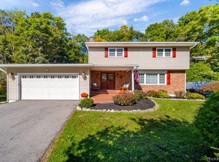 75 Alda Drive, Poughkeepsie, NY 12603