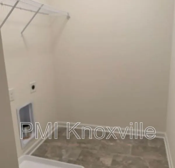 5371 Calvert Ln — Photo 17