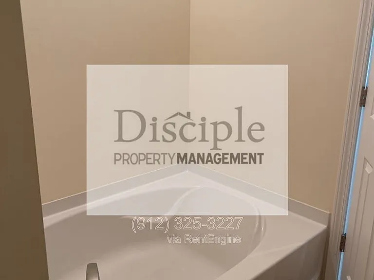169 Regency Cir — Photo 26
