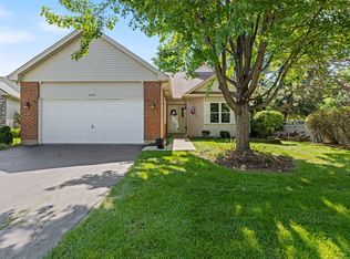 21000 W Hazelnut Ln, Plainfield, IL 60544