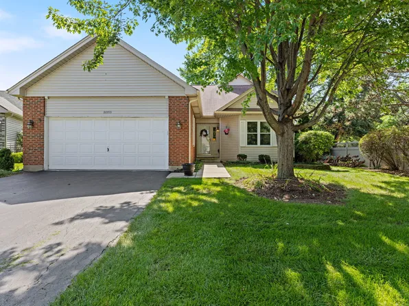 21000 W Hazelnut Ln, Plainfield, IL 60544