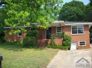 120 Knottingham Dr, Athens, GA 30606