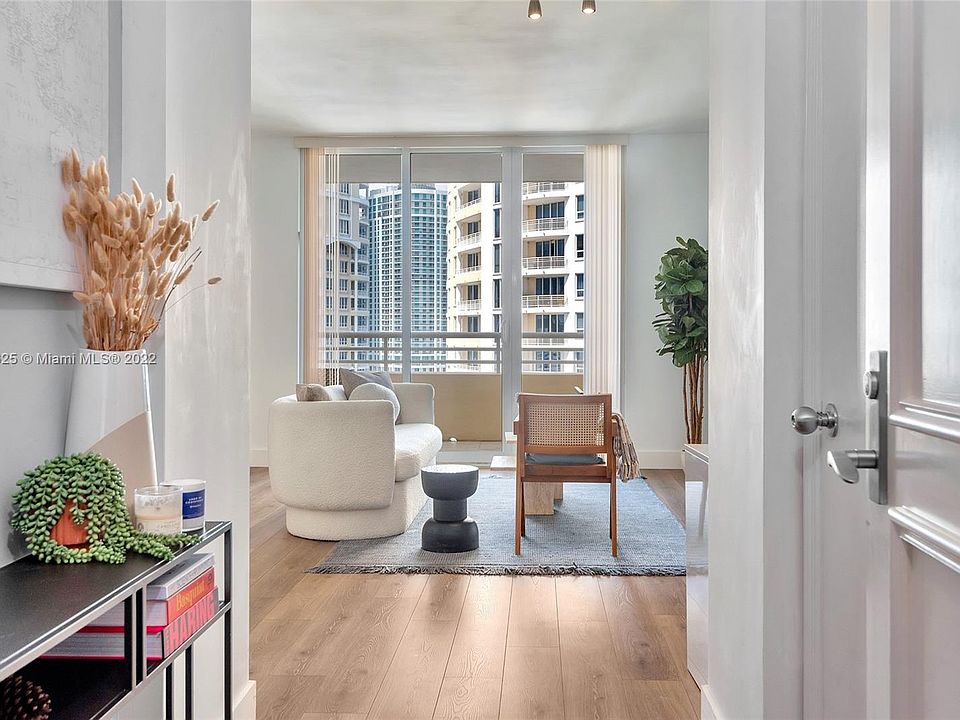 1st image of 808 Brickell Key Dr APT 2103