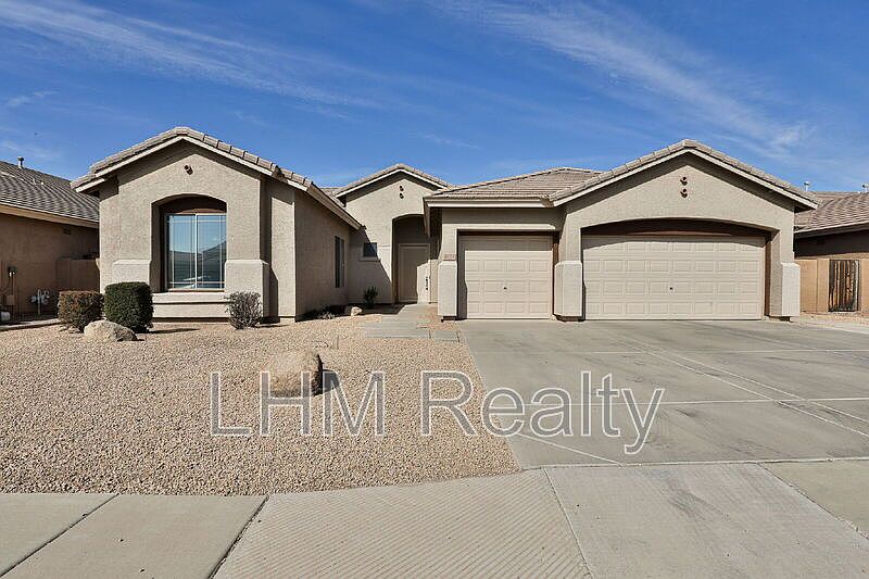1st image of 3854 E Dubois Ave
