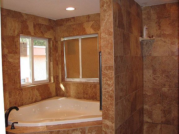 master suite bathroom