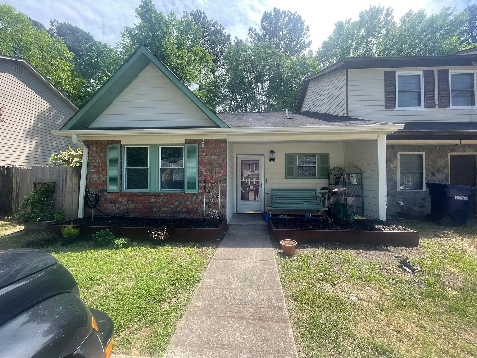 2 bed, 1014 sqft, $1,660 — Photo 3