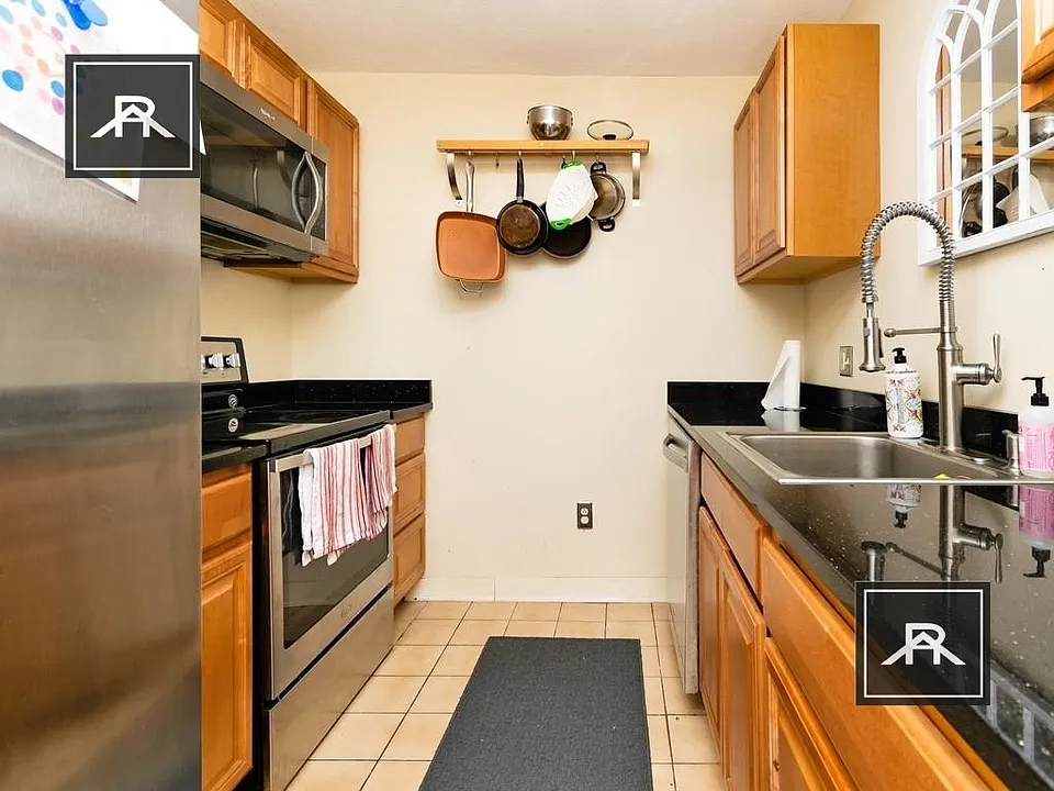276 Chestnut Hill Ave #19