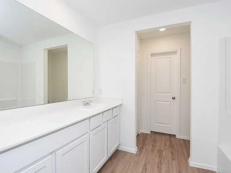 18987 Panzini Dr — Photo 17