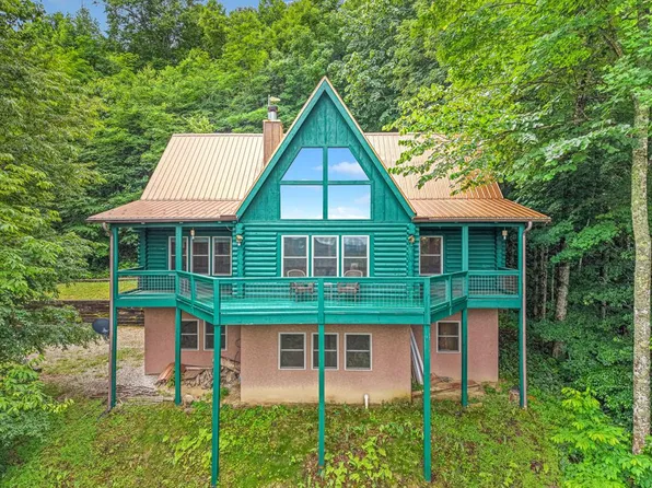 130 Chimney View Ln, Topton, NC 28781