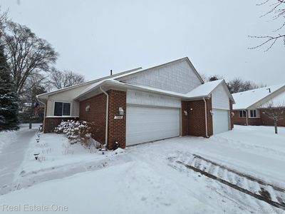 7968 Divot Dr, Waterford, MI, 48327